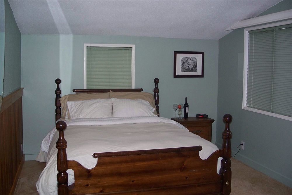 Tall Trees Bed & Breakfast Prince Rupert Exterior photo